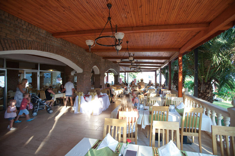 Thalia Beach Resort Hotel Ilica  Dış mekan fotoğraf