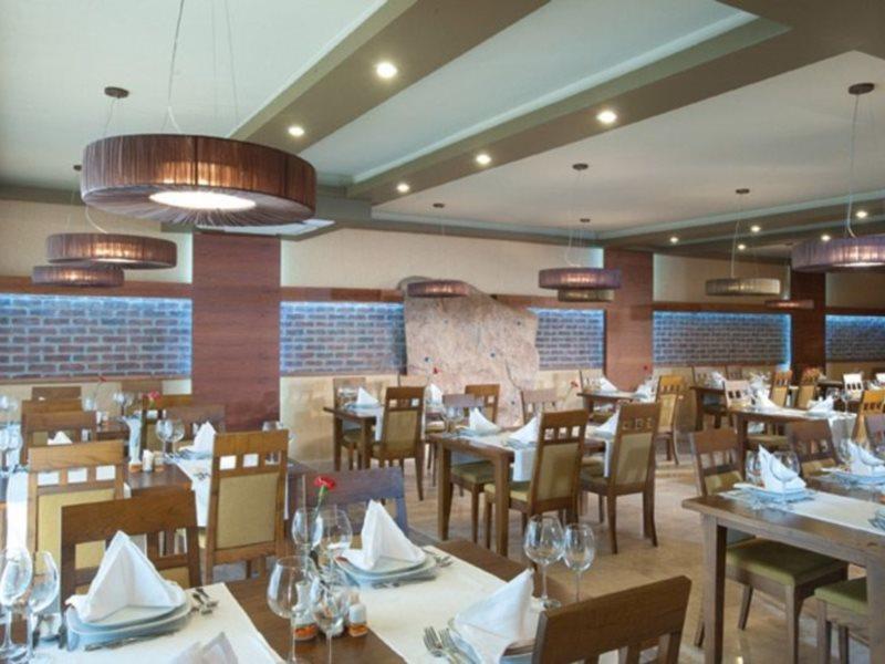 Thalia Beach Resort Hotel Ilica  Dış mekan fotoğraf