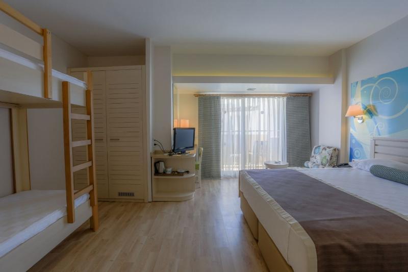 Thalia Beach Resort Hotel Ilica  Dış mekan fotoğraf
